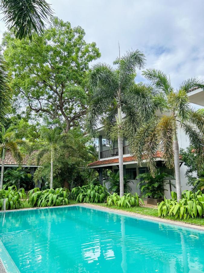 Wild Heaven Hotel Tissamaharama Exterior photo